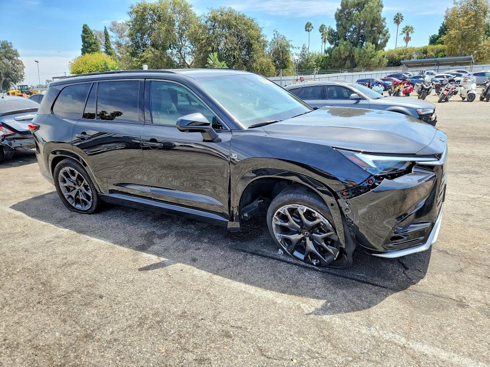 Photo 4 from auction – 2025 LEXUS TX 500H with VIN 5TDABAB60SS013403