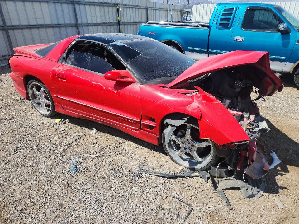 Фото 4 с аукциона – 2001 PONTIAC FIREBIRD с VIN 2G2FS22K412115526