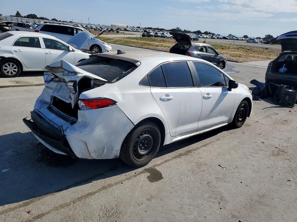 Photo 3 from auction – 2020 TOYOTA COROLLA with VIN 5YFEPRAE6LP145036