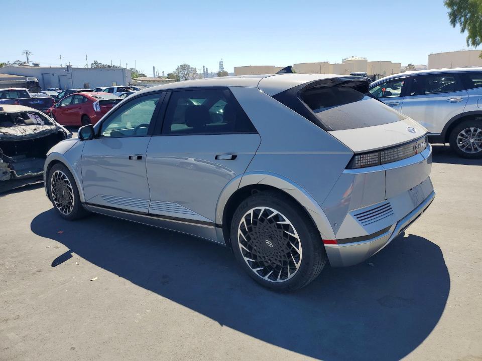 Photo 2 from auction – 2022 HYUNDAI IONIQ 5 with VIN KM8KRDAF8NU102053
