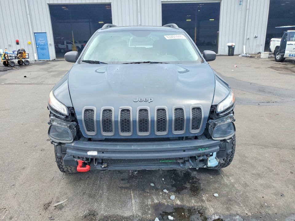 Photo 5 from auction – 2016 JEEP CHEROKEE with VIN 1C4PJMBS7GW194390