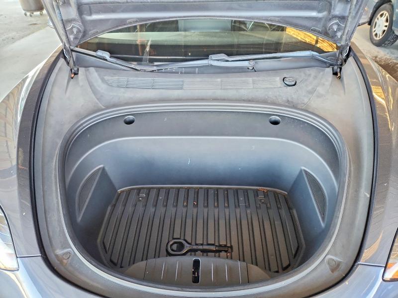Photo 11 from auction – 2021 TESLA MODEL 3 with VIN 5YJ3E1EA5MF876690