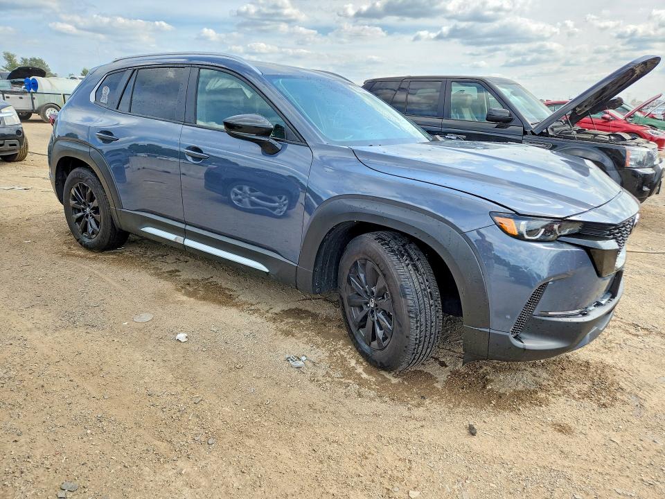 Foto 4 de la subasta – 2024 MAZDA CX-50 con VIN 7MMVABDM6RN192052