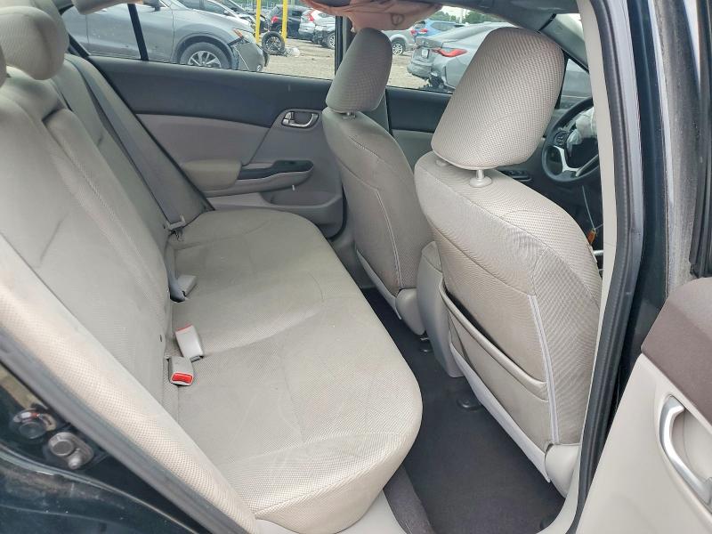 Photo 10 from auction – 2012 HONDA CIVIC with VIN 19XFB2F82CE045014