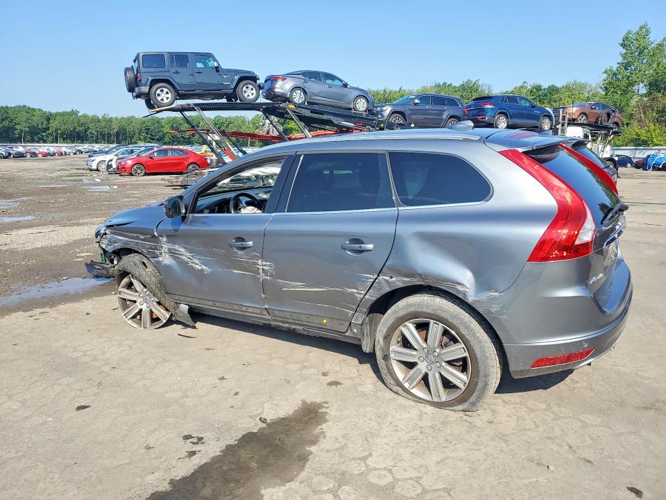 Photo 2 from auction – 2017 VOLVO XC60 with VIN YV440MRU8H2028365