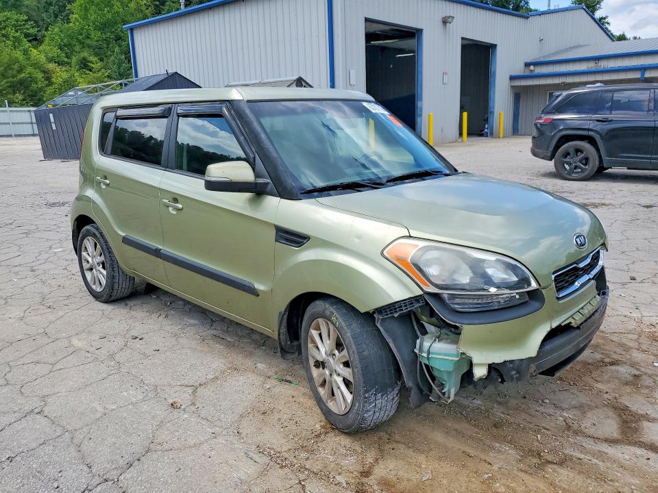 Photo 4 from auction – 2012 KIA SOUL with VIN KNDJT2A66C7459944