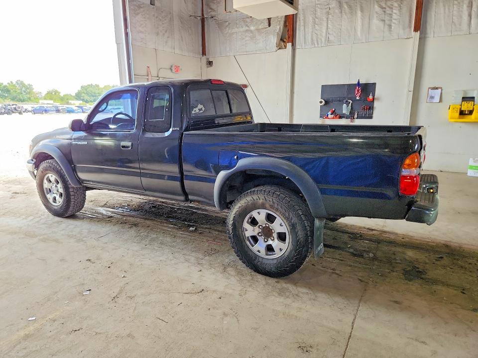 Photo 2 from auction – 2002 TOYOTA TACOMA with VIN 5TEWM72N32Z117798