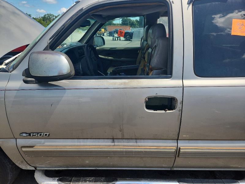 Photo 7 from auction – 2000 CHEVROLET SILVERADO with VIN 2GCEC19T3Y1138227