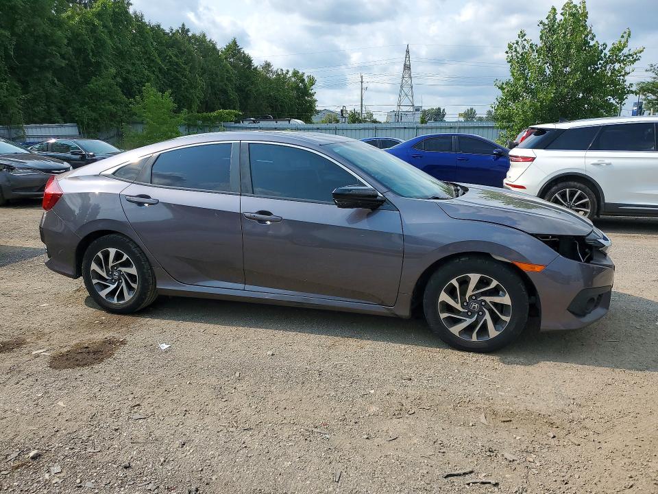 Photo 4 from auction – 2017 HONDA CIVIC with VIN 2HGFC2F82HH041300