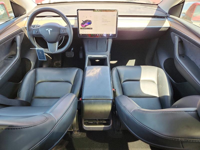 Foto 8 de la subasta – 2024 TESLA MODEL Y con VIN 7SAYGAEE3RF163560