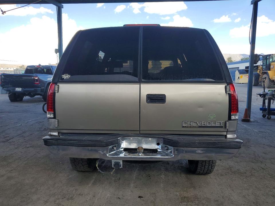 Photo 6 from auction – 1999 CHEVROLET TAHOE with VIN 1GNEK13R3XR144994