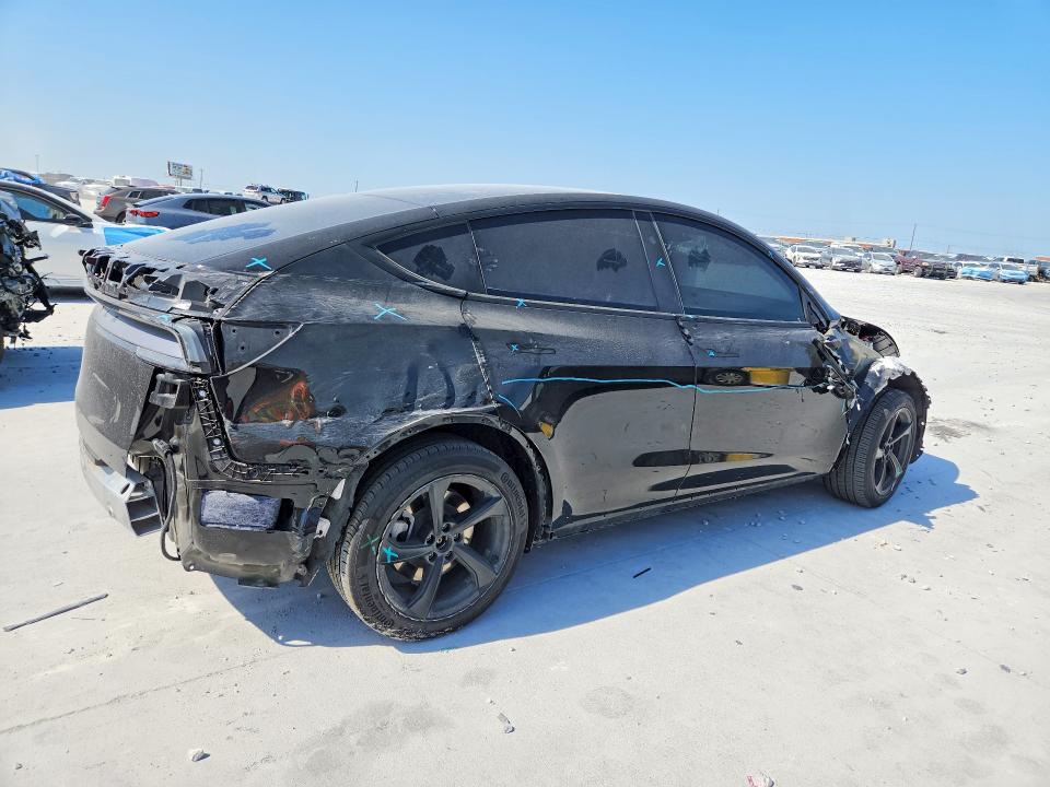 Photo 3 from auction – 2026 TESLA MODEL Y with VIN 7SAYGDED3TA446036