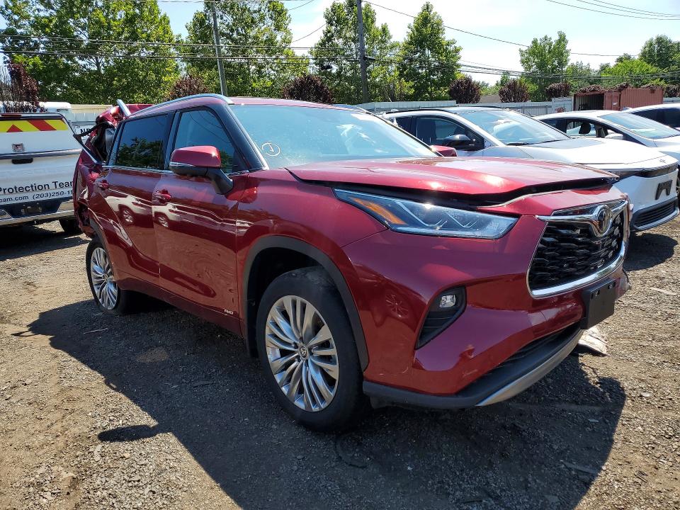 Photo 4 from auction – 2026 TOYOTA HIGHLANDER HYBRID with VIN 5TDEBRCH2TS722593