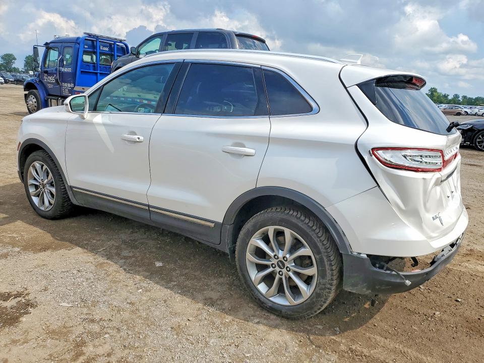 Photo 2 from auction – 2019 LINCOLN MKC with VIN 5LMCJ2D97KUL37901