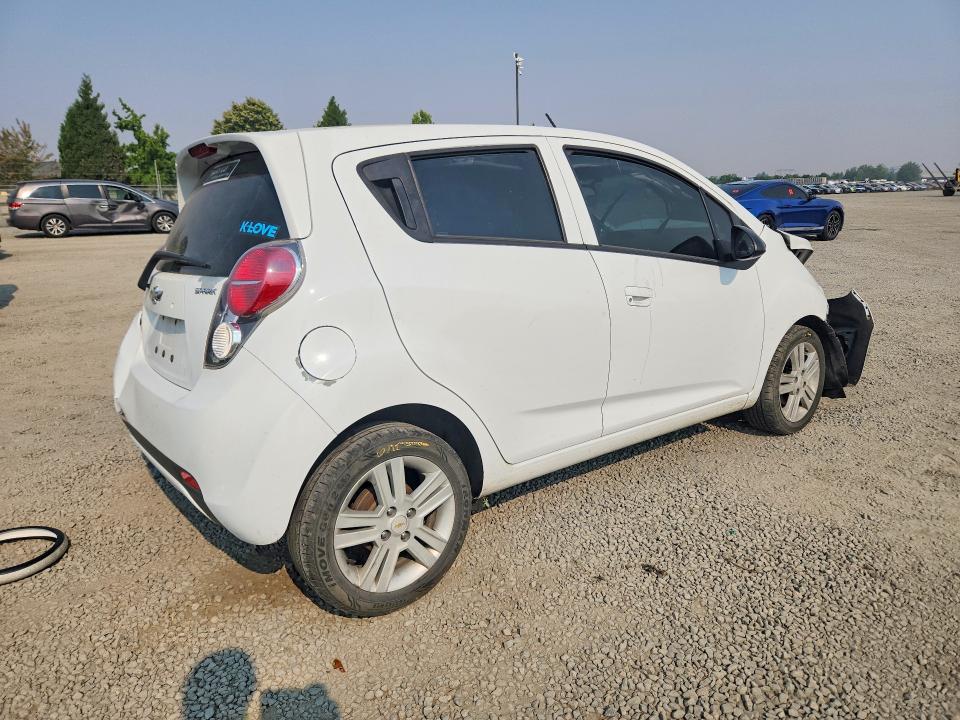 Photo 3 from auction – 2014 CHEVROLET SPARK with VIN KL8CA6S95EC490765