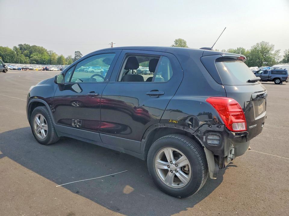 Photo 2 from auction – 2019 CHEVROLET TRAX with VIN 3GNCJNSB7KL216107