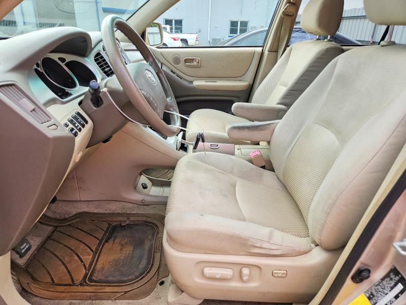 Photo 7 from auction – 2006 TOYOTA HIGHLANDER with VIN JTEDW21A260001593