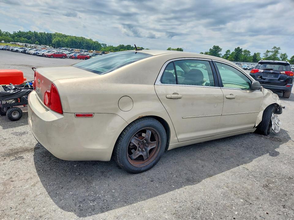 Photo 3 from auction – 2011 CHEVROLET MALIBU with VIN 1G1ZB5E13BF249384