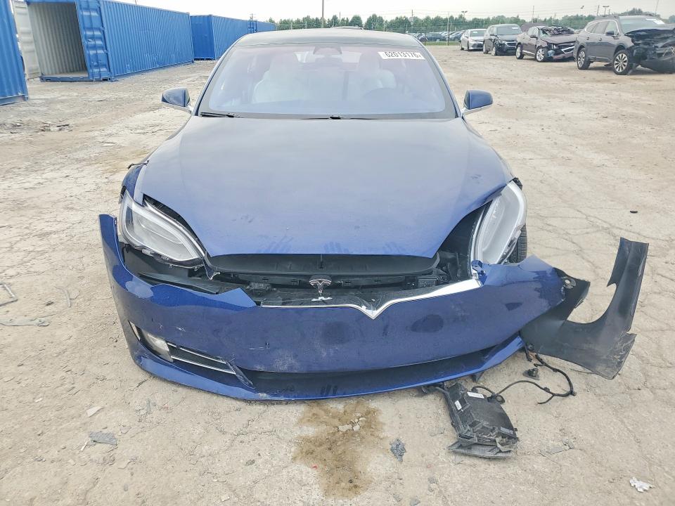 Photo 5 from auction – 2017 TESLA MODEL S with VIN 5YJSA1E20HF227353