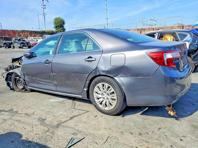 Photo 2 from auction – 2014 TOYOTA CAMRY with VIN 4T1BF1FK1EU416219