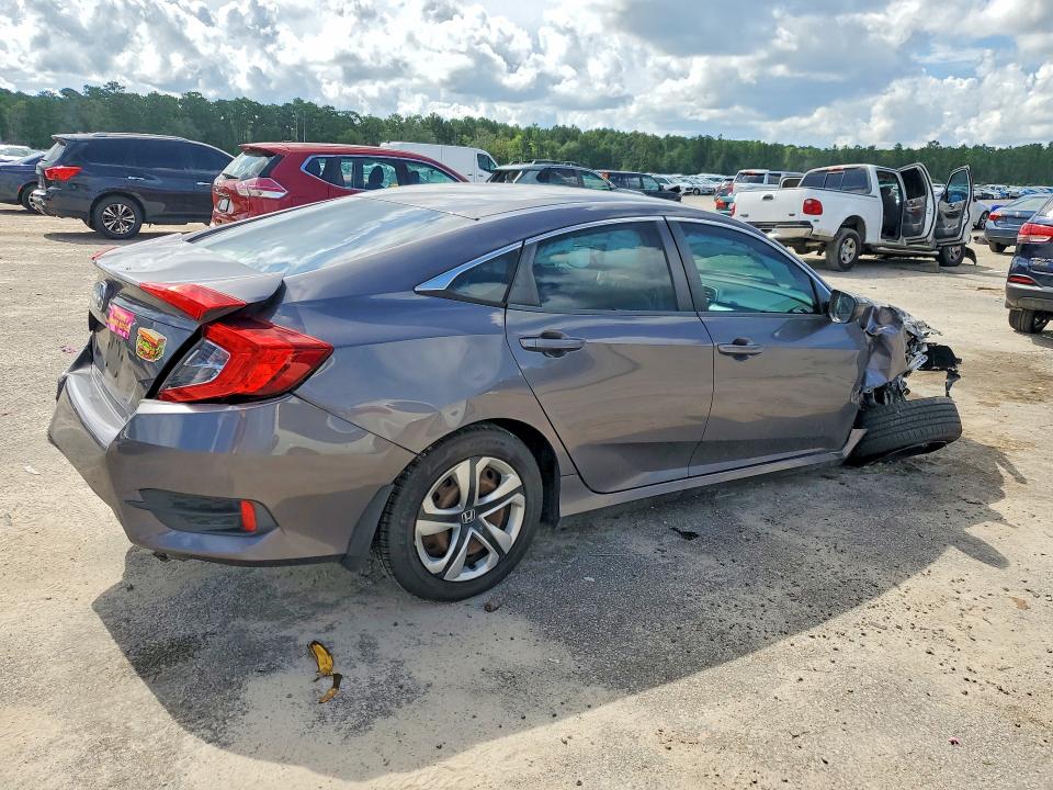 صورة رقم 3 من المزاد - 2017 HONDA CIVIC مع VIN 2HGFC2F53HH555128