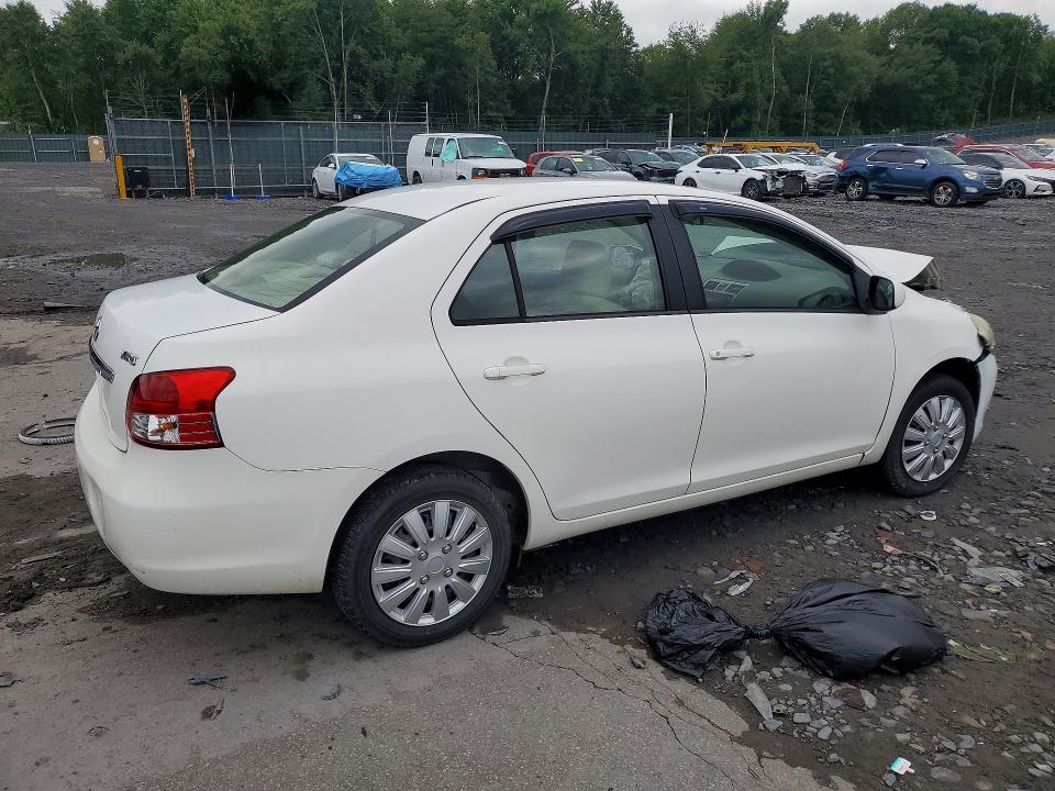 Photo 3 from auction – 2010 TOYOTA YARIS with VIN JTDBT4K37A1353975