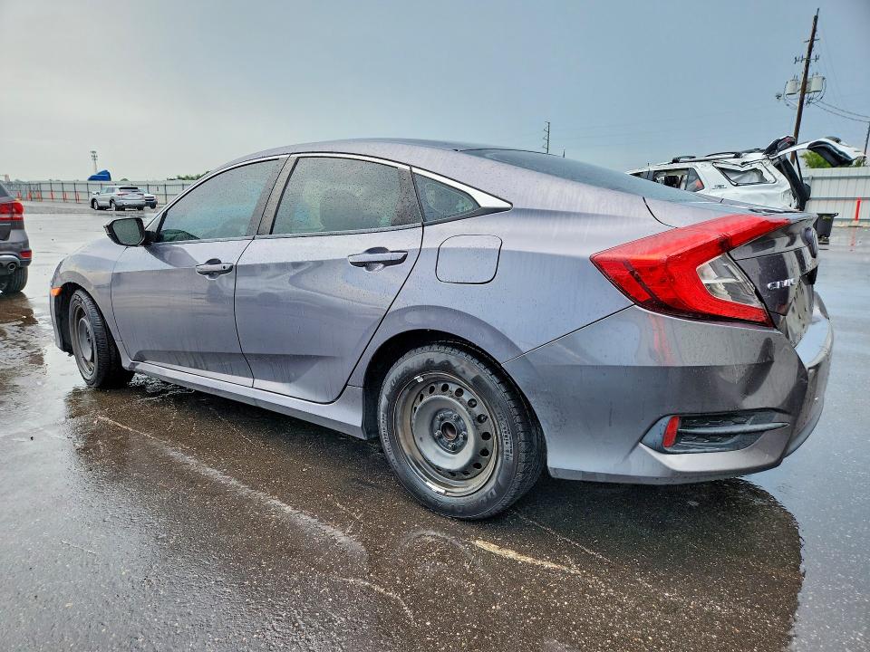 Photo 2 from auction – 2017 HONDA CIVIC with VIN 19XFC2F5XHE036118
