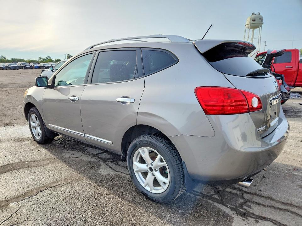 Photo 2 from auction – 2011 NISSAN ROGUE with VIN JN8AS5MT8BW187802