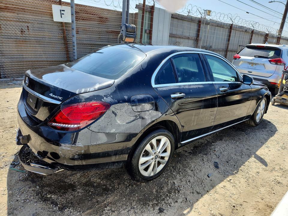 Photo 3 from auction – 2020 MERCEDES-BENZ C with VIN 55SWF8EB8LU324769