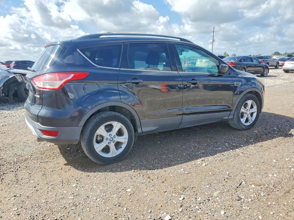 Photo 3 from auction – 2013 FORD ESCAPE with VIN 1FMCU0GX3DUC13619