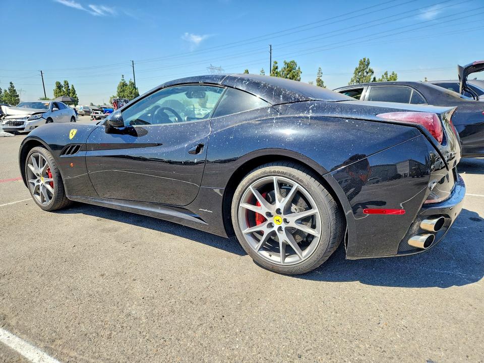 Photo 2 from auction – 2010 FERRARI CALIFORNIA with VIN ZFF65LJA4A0174614