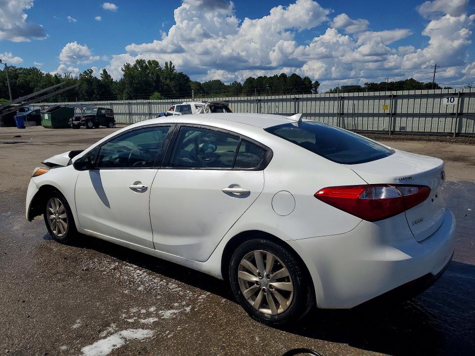 Photo 2 from auction – 2015 KIA FORTE with VIN KNAFX4A67F5400193