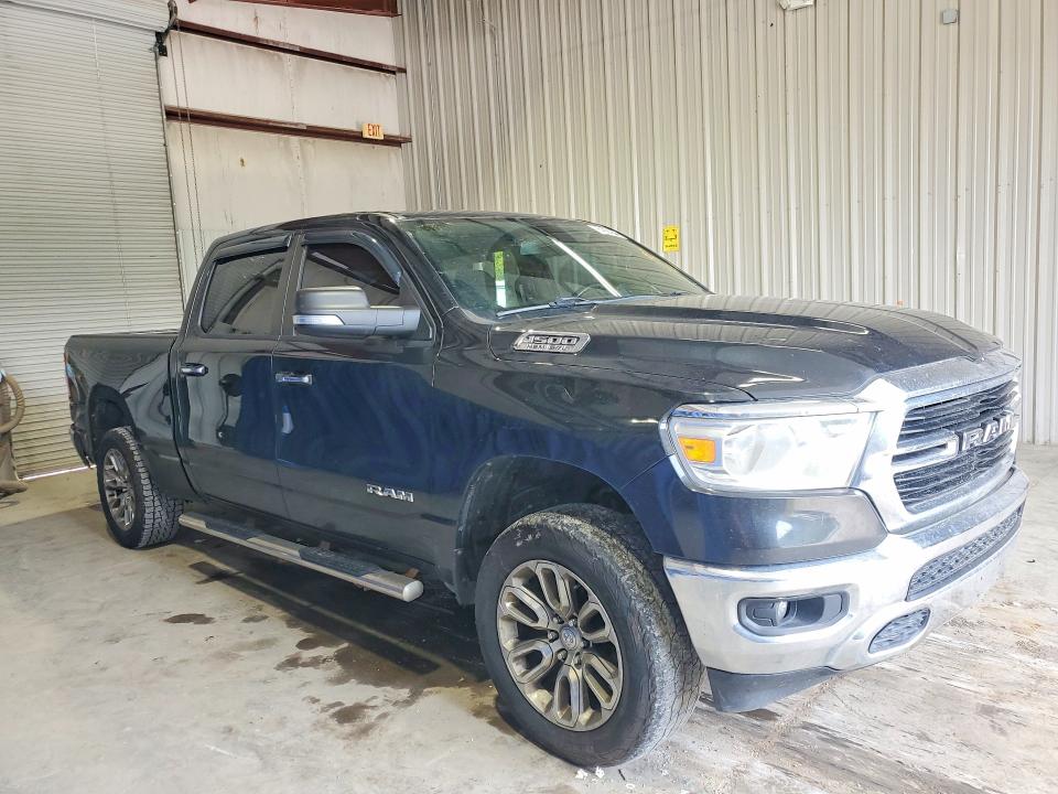 Photo 4 from auction – 2019 RAM 1500 with VIN 1C6SRFMTXKN644026