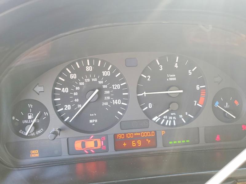 Photo 9 from auction – 1997 BMW 528 with VIN WBADD6327VBW09004