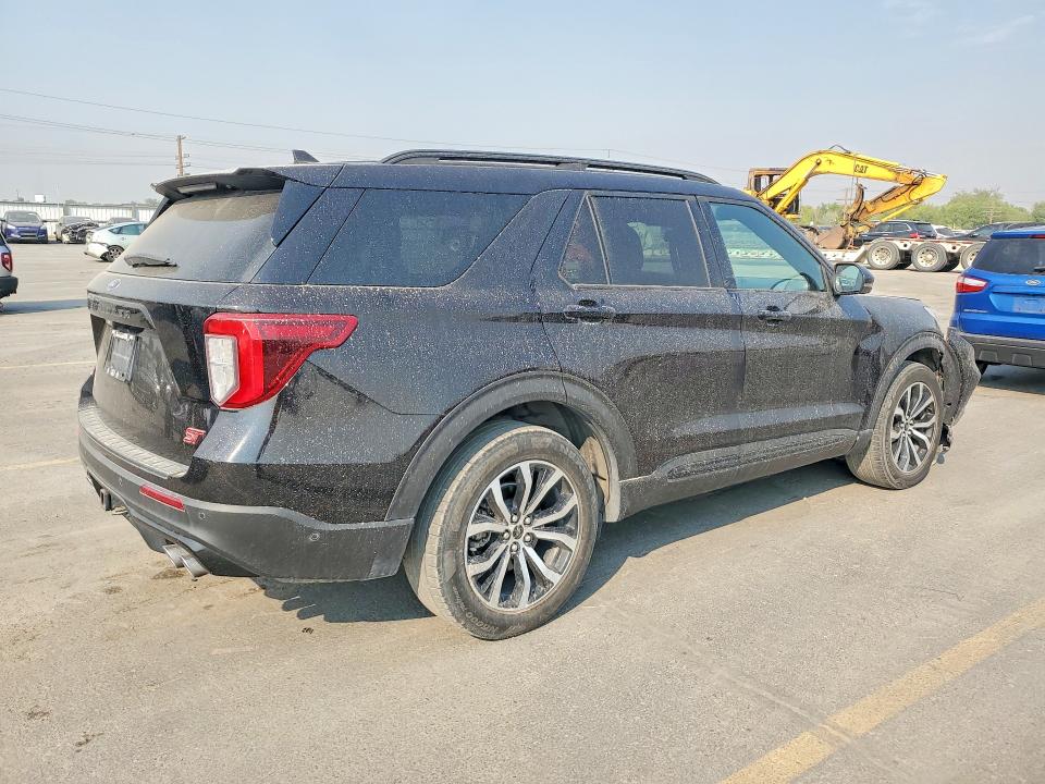 Photo 3 from auction – 2021 FORD EXPLORER with VIN 1FM5K8GC4MGB18012
