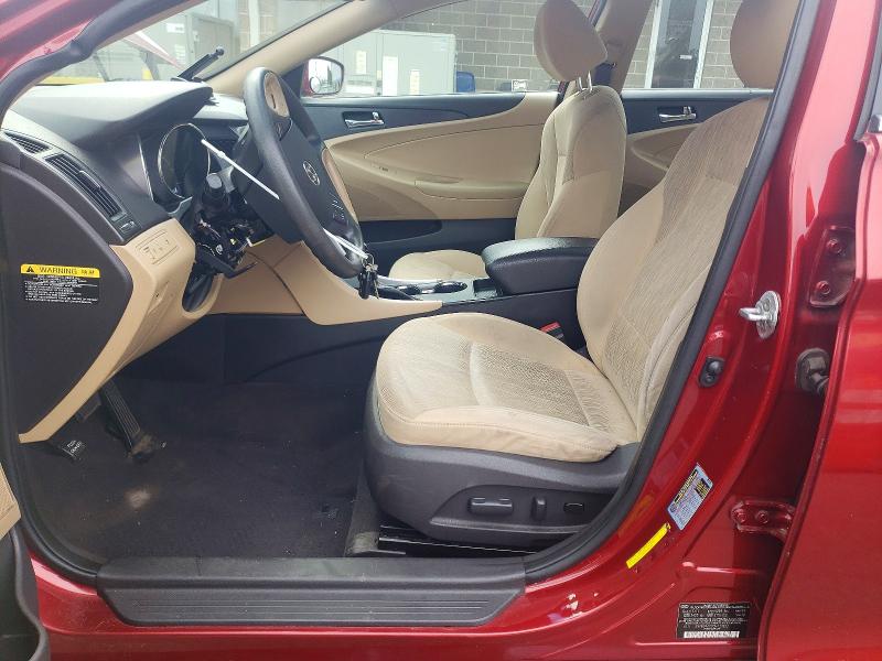 Photo 7 from auction – 2012 HYUNDAI SONATA with VIN 5NPEB4AC2CH437893