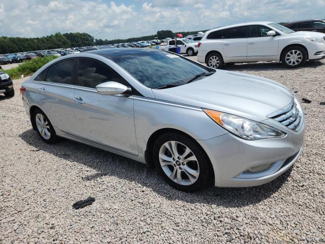 Photo 4 from auction – 2013 HYUNDAI SONATA with VIN 5NPEC4AC8DH629642