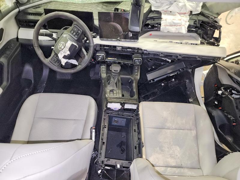 Photo 8 from auction – 2026 TOYOTA RAV4 with VIN 2T36CRAV6TW070103