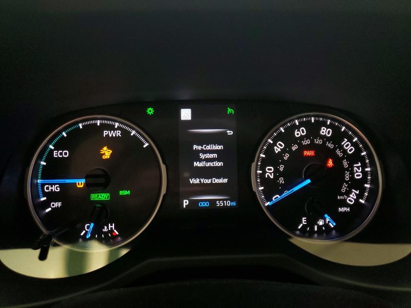 Photo 9 from auction – 2022 TOYOTA RAV4 with VIN JTMB6RFV6ND078099