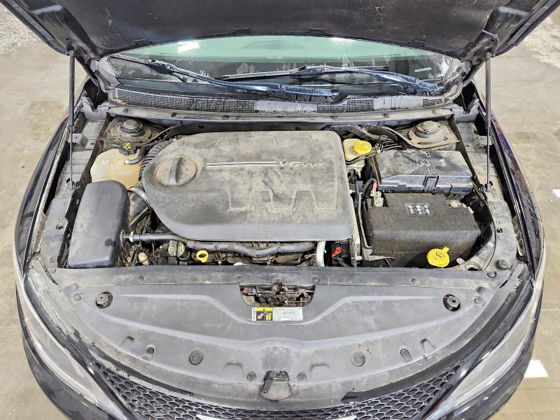 Photo 11 from auction – 2015 CHRYSLER 200 with VIN 1C3CCCBG6FN551517
