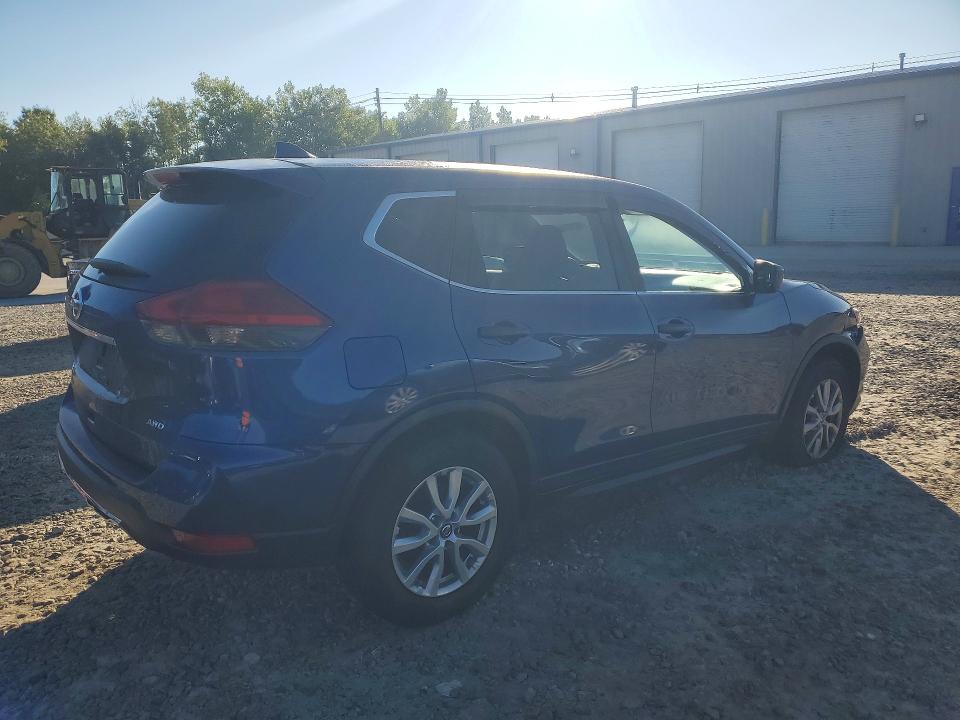 Photo 3 from auction – 2017 NISSAN ROGUE with VIN KNMAT2MV7HP590469