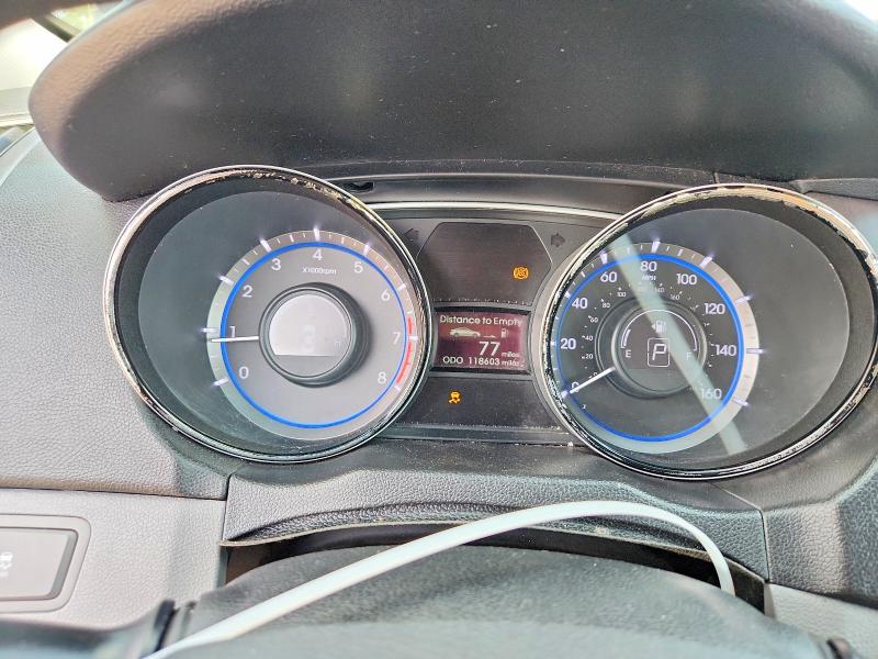 Photo 9 from auction – 2013 HYUNDAI SONATA with VIN 5NPEB4AC8DH554119