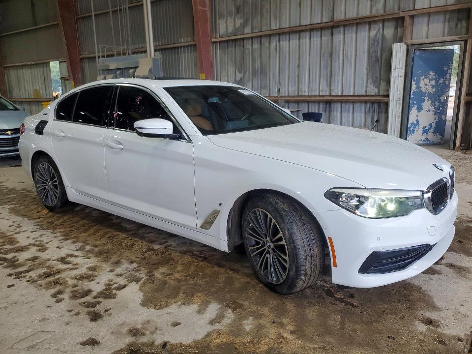 Photo 4 from auction – 2019 BMW 530E with VIN WBAJA9C55KB254188