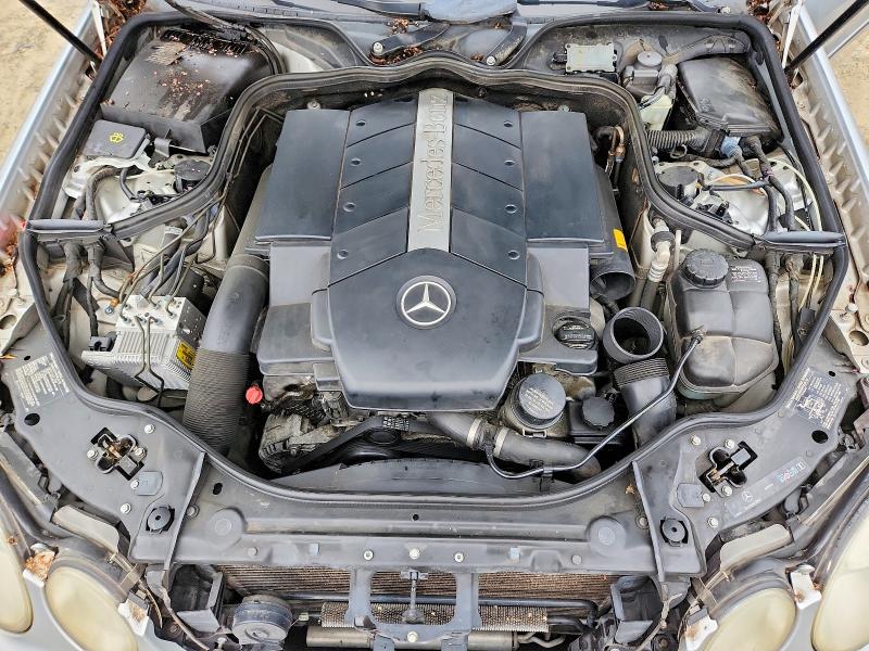 Photo 11 from auction – 2005 MERCEDES-BENZ E with VIN WDBUF83J35X166237