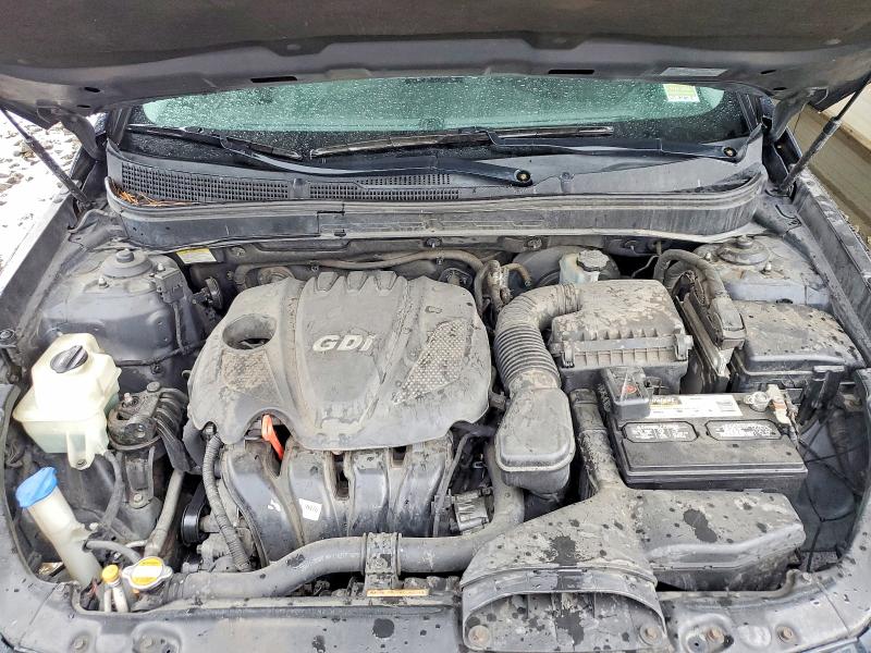 Photo 11 from auction – 2011 HYUNDAI SONATA with VIN 5NPEB4AC6BH278116