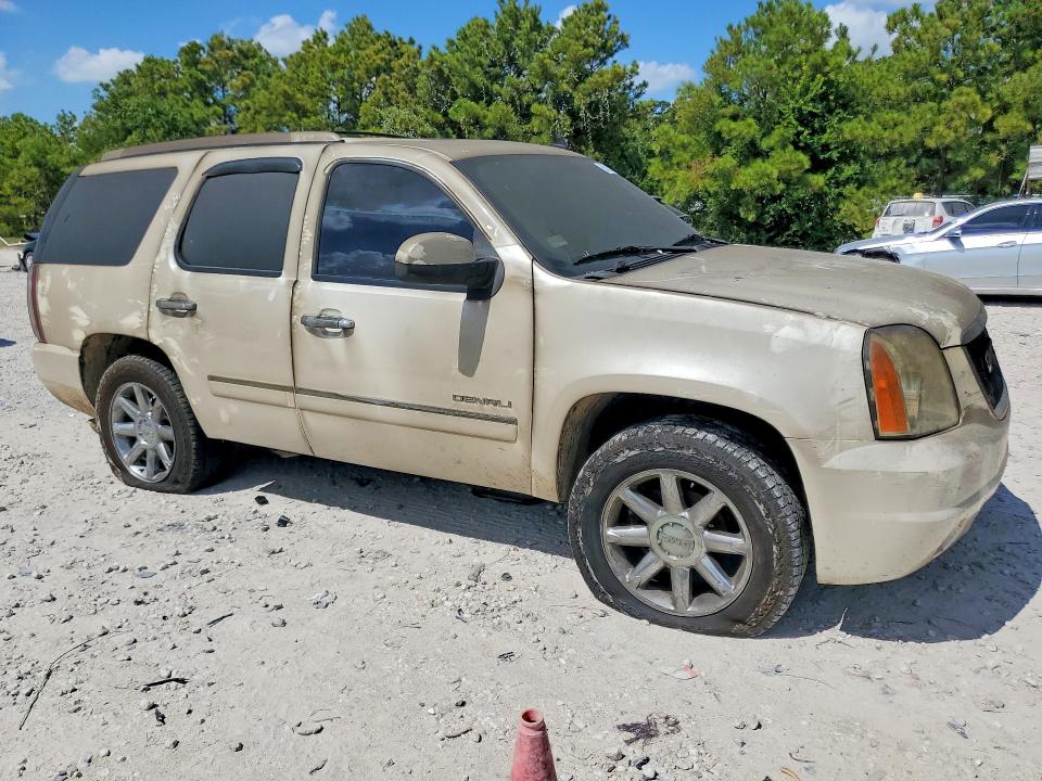 Photo 4 from auction – 2011 GMC YUKON with VIN 1GKS1EEF5BR122713