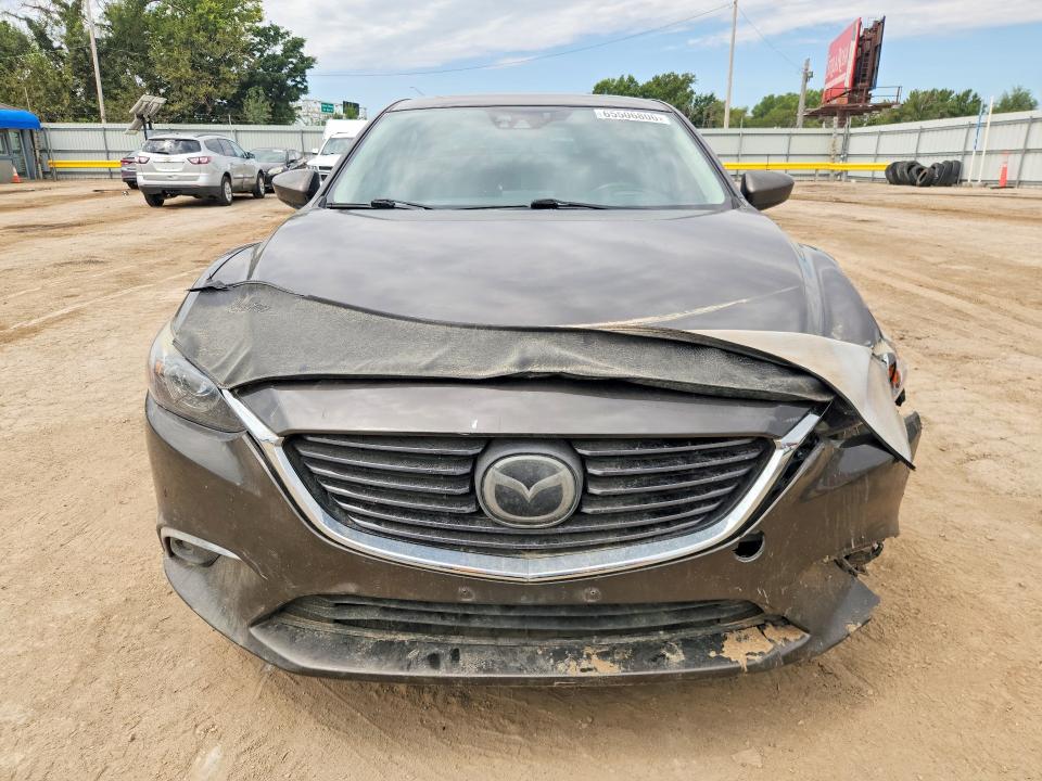 Photo 5 from auction – 2016 MAZDA 6 with VIN JM1GJ1W5XG1438078