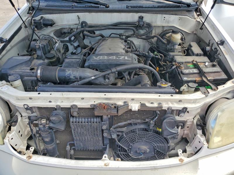 Photo 12 from auction – 2004 TOYOTA SEQUOIA with VIN 5TDZT34A24S223968