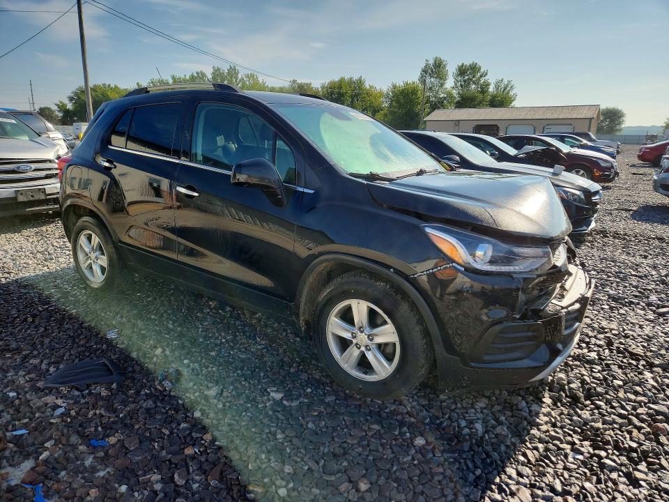 Photo 4 from auction – 2019 CHEVROLET TRAX with VIN KL7CJLSB7KB883318