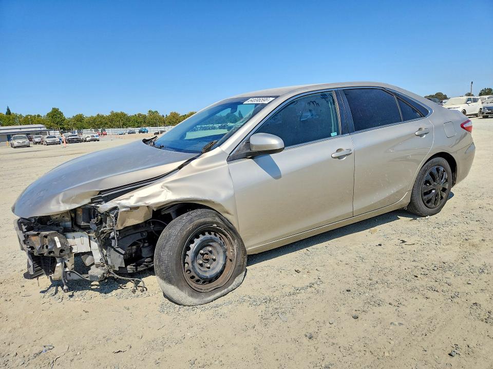 TOYOTA CAMRY 2016 with VIN 4T4BF1FK9GR559170 - Photo from auction